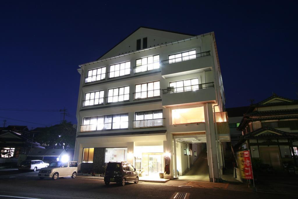 Hotel Tsuru No Oyado Tsurusou à Tara Extérieur photo